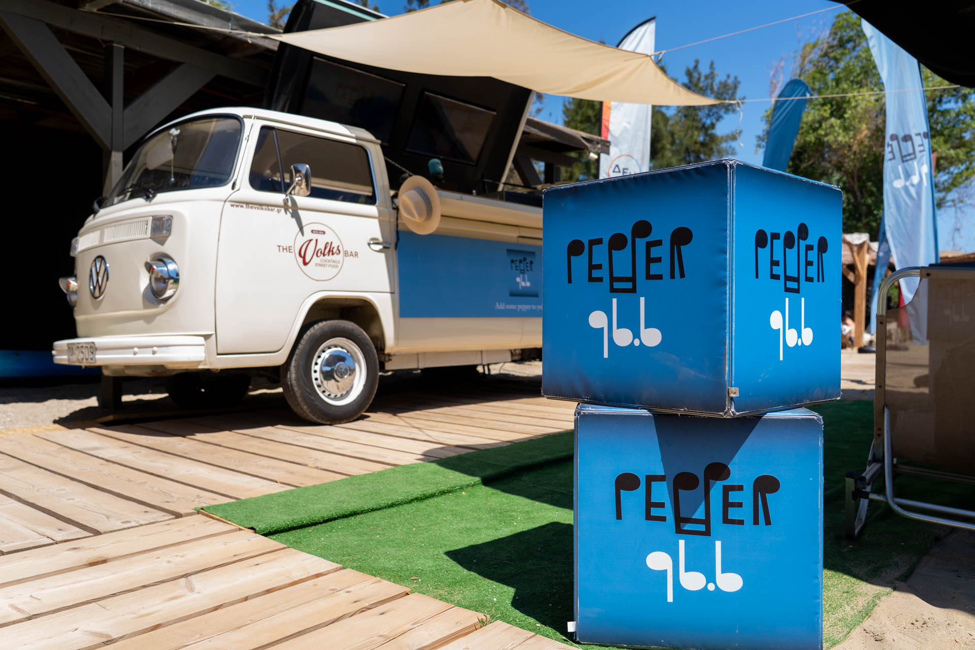 1920px-Pepper_SaltyWave-DVK05954